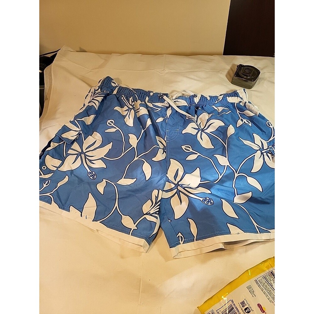 Sand N Sun Men's Size 3 XL Swim Shorts. Excellent Condition, Blue And White